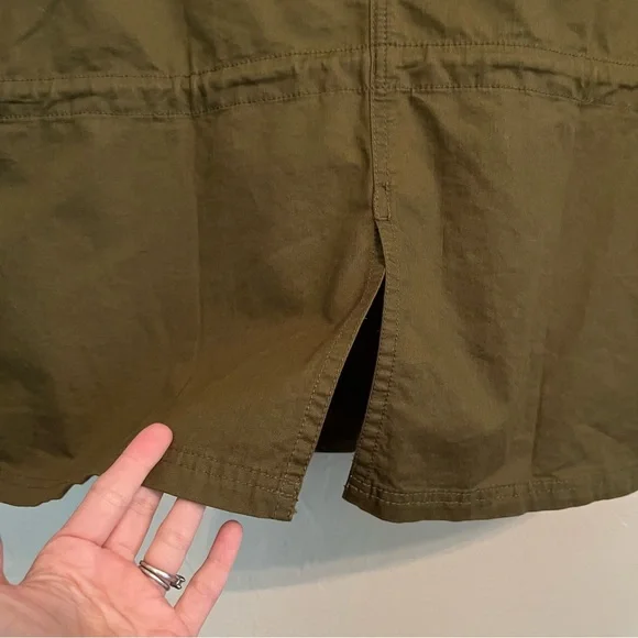 PACT Women’s Organic Cotton Woven Field Jacket in Grape Leaf Size L Like New - Picture 10 of 13